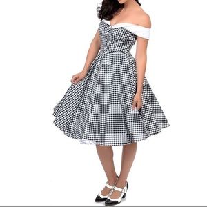 Hell Bunny - Vixen - Mary Ann off shoulder gingham dress - Size L
